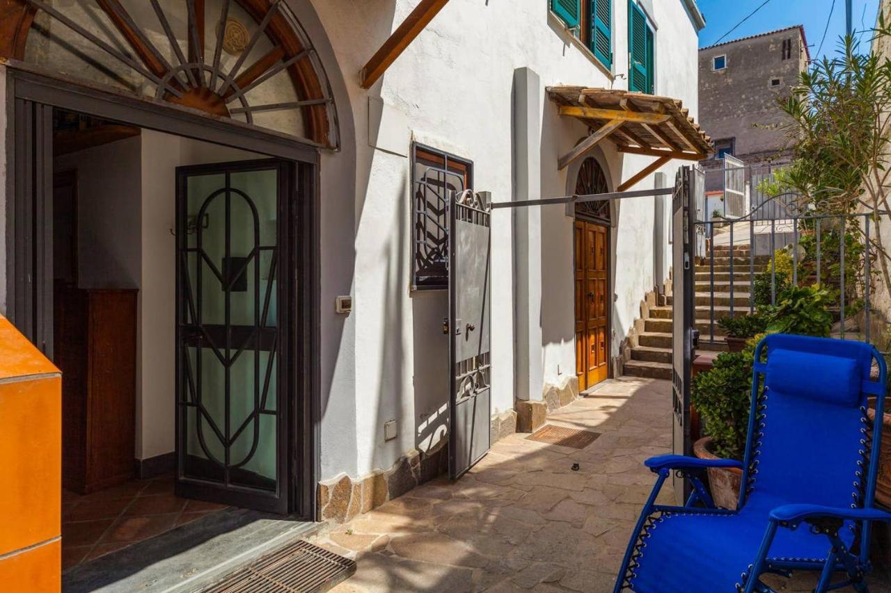 Villa Lamberti Монте-ди-Прочида Экстерьер фото